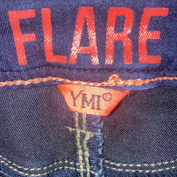YMI Blue Flare Leg Jeans Size 9 - Picture 4 of 13
